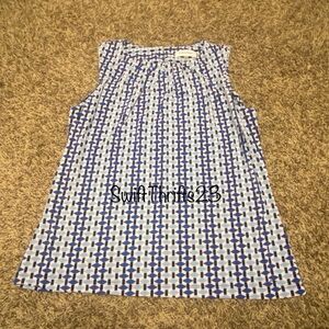 Calvin Klein Women’s Blue and White Patterned Blouse